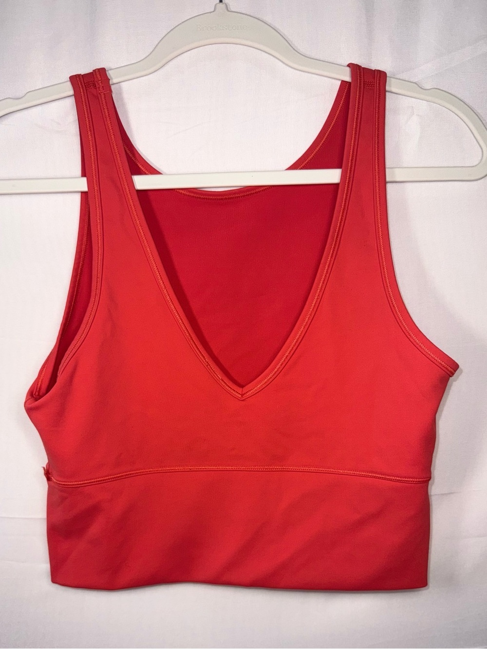 Lululemon Women Red V-Neck Athletic Yoga Sports Bra Size 6 /S